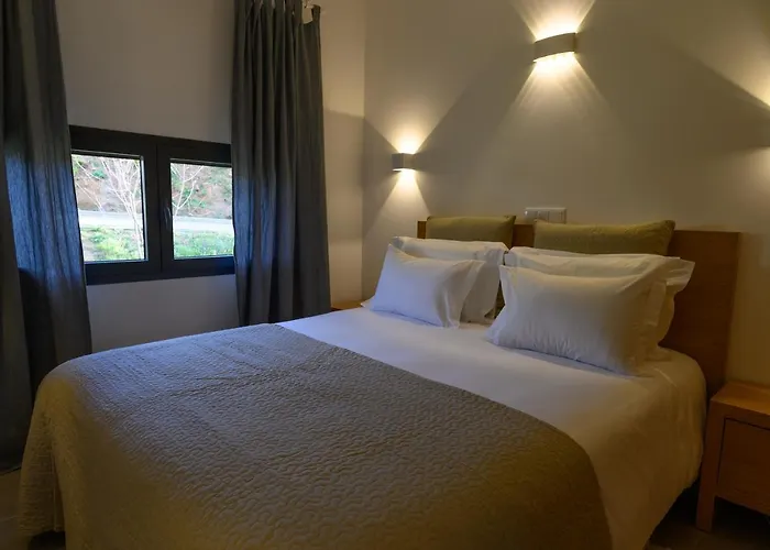 Laje Da Bica Agroturismo